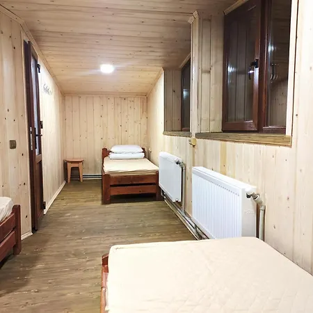 Camp Bilyi Slon Campsite Dzembronia