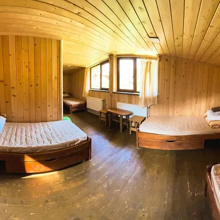 Camp Bilyi Slon Campsite Dzembronia