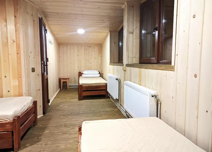 Camp Bilyi Slon Campsite Dzembronia