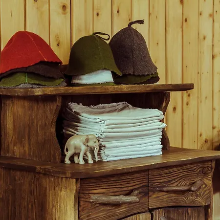 Camp Bilyi Slon Dzembronya